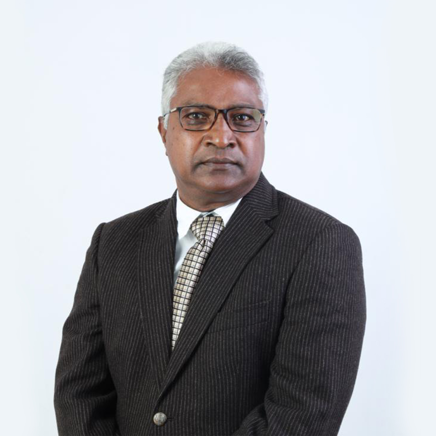 Mr. R. Muruven